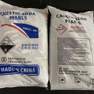 soude caustique en poudre